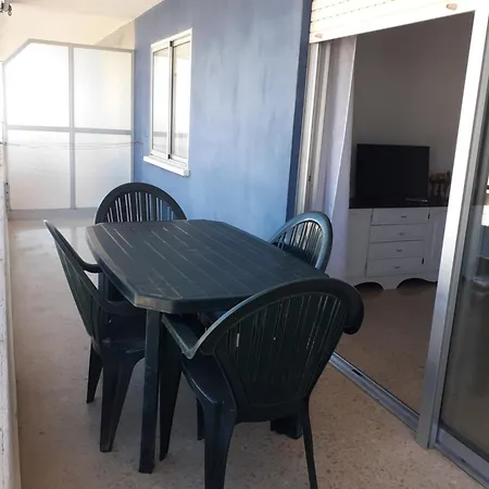 아파트 A 200 Metros Playa San Antonio Con Parking